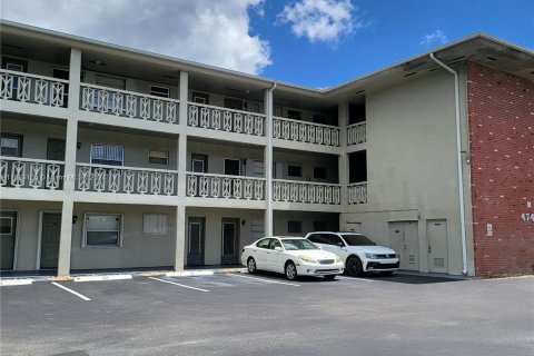 Condo in Plantation, Florida, 1 bedroom  № 1293694 - photo 16