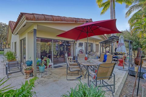 Casa en venta en West Palm Beach, Florida, 3 dormitorios, 213.68 m2 № 869277 - foto 8