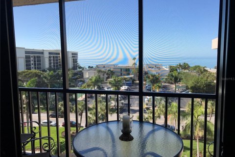 Condominio en alquiler en Sarasota, Florida, 2 dormitorios, 113.71 m2 № 625218 - foto 10