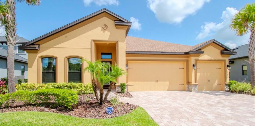 Villa ou maison à Wesley Chapel, Floride 4 chambres, 314.94 m2 № 1296698