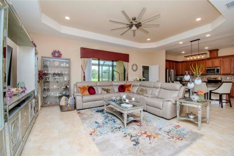 Casa en venta en Wesley Chapel, Florida, 4 dormitorios, 314.94 m2 № 1296698 - foto 5