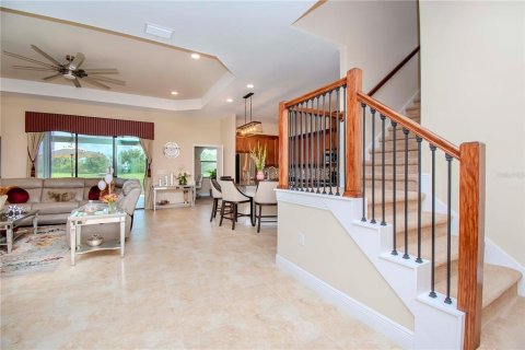 Casa en venta en Wesley Chapel, Florida, 4 dormitorios, 314.94 m2 № 1296698 - foto 4