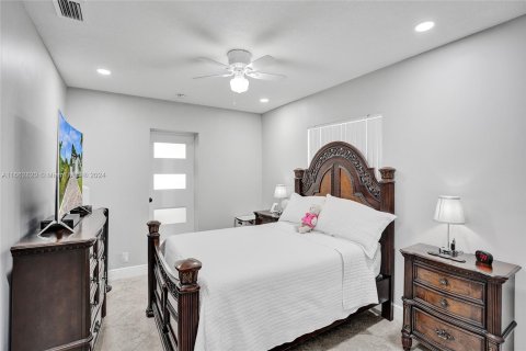 Casa en venta en West Palm Beach, Florida, 3 dormitorios, 143.81 m2 № 1372337 - foto 22