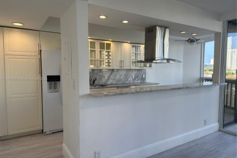 Condo in Aventura, Florida, 3 bedrooms  № 1372339 - photo 2