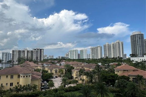 Condominio en venta en Aventura, Florida, 3 dormitorios № 1372339 - foto 27