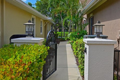 Villa ou maison à vendre à Bradenton, Floride: 3 chambres, 172.33 m2 № 1342652 - photo 6