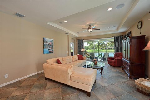 Villa ou maison à vendre à Bradenton, Floride: 3 chambres, 172.33 m2 № 1342652 - photo 7