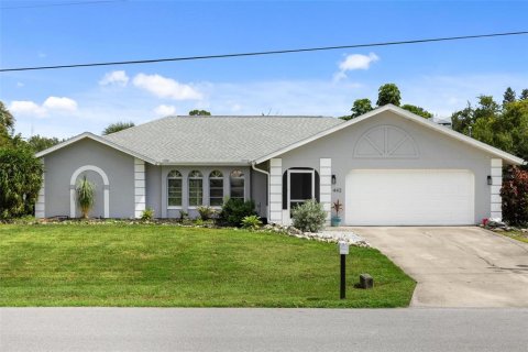 House in Port Charlotte, Florida 4 bedrooms, 210.8 sq.m. № 1376655 - photo 1