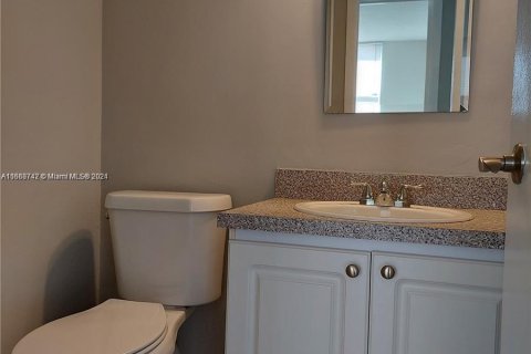 Copropriété à vendre à North Miami, Floride: 1 chambre, 66.33 m2 № 1374941 - photo 22