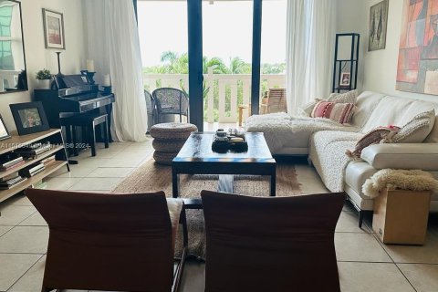 Condominio en venta en Key Biscayne, Florida, 2 dormitorios, 130.9 m2 № 953634 - foto 3
