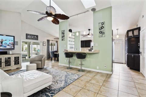 Casa en venta en Apopka, Florida, 3 dormitorios, 131.92 m2 № 1344317 - foto 18