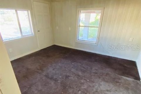 House in Winter Haven, Florida 3 bedrooms, 70.14 sq.m. № 1369686 - photo 6