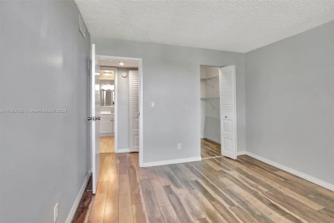 Copropriété à vendre à Lauderhill, Floride: 2 chambres, 102.19 m2 № 1209810 - photo 5