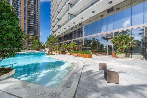 Condo in Sunny Isles Beach, Florida, 2 bedrooms  № 1328319 - photo 21