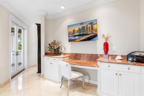Villa ou maison à vendre à Fort Lauderdale, Floride: 9 chambres, 999.63 m2 № 627405 - photo 20