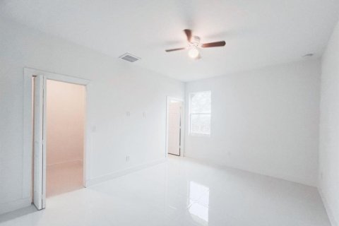 Casa en venta en LaBelle, Florida, 3 dormitorios, 123.1 m2 № 1007714 - foto 3