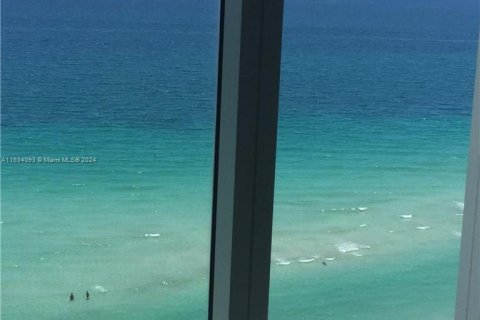 Copropriété à vendre à Sunny Isles Beach, Floride: 3 chambres, 226.68 m2 № 1294333 - photo 23