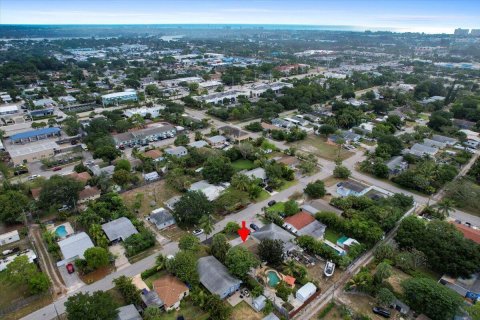 House in Jupiter, Florida 3 bedrooms, 113.34 sq.m. № 1154315 - photo 20