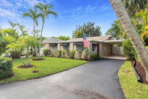 House in Jupiter, Florida 3 bedrooms, 113.34 sq.m. № 1154315 - photo 1