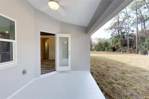 House in North Port, Florida 3 bedrooms, 157.28 sq.m. № 218660 - photo 24