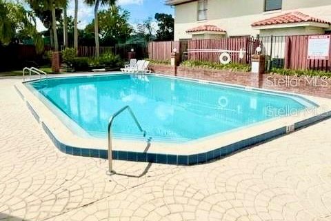 Copropriété à vendre à Orlando, Floride: 3 chambres, 95.88 m2 № 1200095 - photo 23
