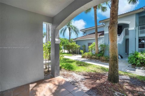 Condominio en venta en Pembroke Pines, Florida, 3 dormitorios, 115.85 m2 № 1386229 - foto 21