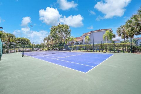 Condominio en venta en Pembroke Pines, Florida, 3 dormitorios, 115.85 m2 № 1386229 - foto 27