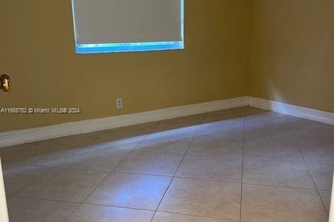 Condo in Pompano Beach, Florida, 2 bedrooms  № 1386230 - photo 18