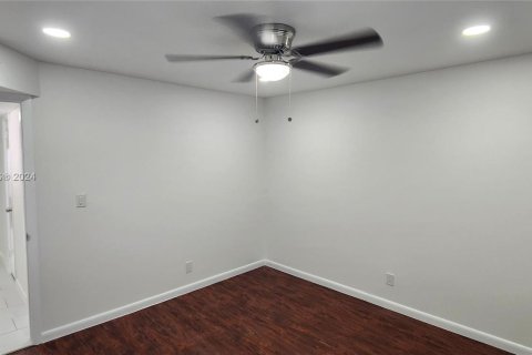Condominio en venta en North Palm Beach, Florida, 2 dormitorios, 94.2 m2 № 934171 - foto 28