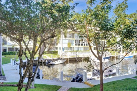 Copropriété à vendre à Fort Lauderdale, Floride: 2 chambres, 119.38 m2 № 945304 - photo 13