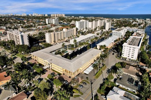 Copropriété à vendre à Fort Lauderdale, Floride: 2 chambres, 119.38 m2 № 945304 - photo 3