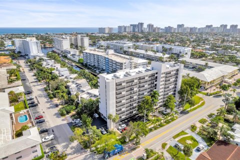 Condo in Fort Lauderdale, Florida, 2 bedrooms  № 945205 - photo 6