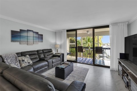 Condo in Fort Lauderdale, Florida, 2 bedrooms  № 945205 - photo 29