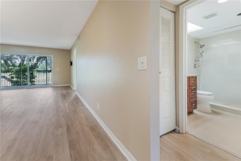 Copropriété à vendre à Pembroke Pines, Floride: 2 chambres, 110.74 m2 № 1221085 - photo 11