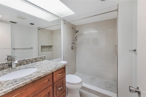 Copropriété à vendre à Pembroke Pines, Floride: 2 chambres, 110.74 m2 № 1221085 - photo 6