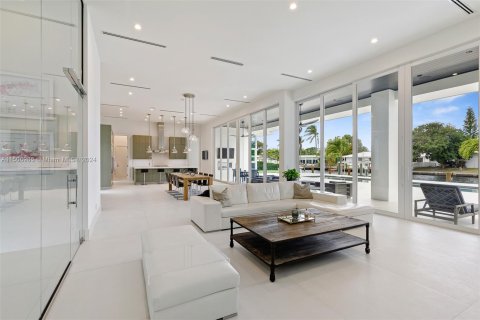 Villa ou maison à vendre à Fort Lauderdale, Floride: 3 chambres, 249.91 m2 № 947720 - photo 8