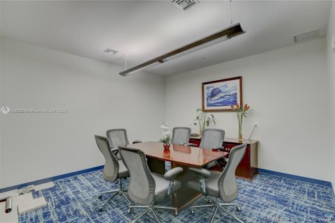 Condo in Fort Lauderdale, Florida, 1 bedroom  № 1409214 - photo 29