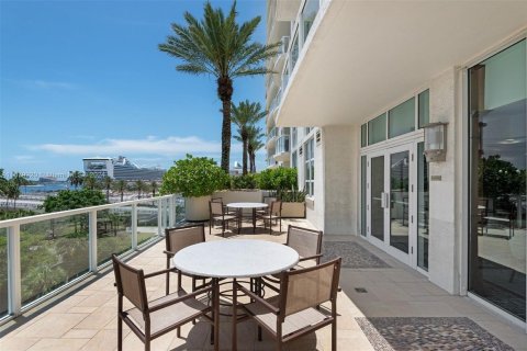 Condo in Fort Lauderdale, Florida, 1 bedroom  № 1409214 - photo 21