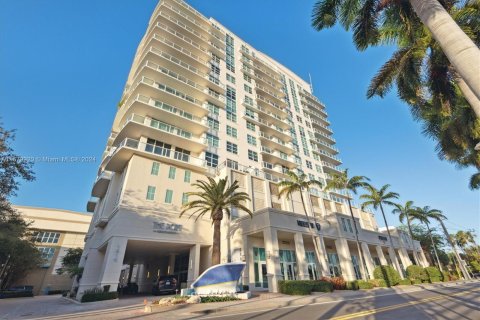 Condo in Fort Lauderdale, Florida, 1 bedroom  № 1409214 - photo 1