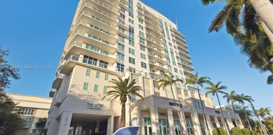 Condo in Fort Lauderdale, Florida, 1 bedroom  № 1409214