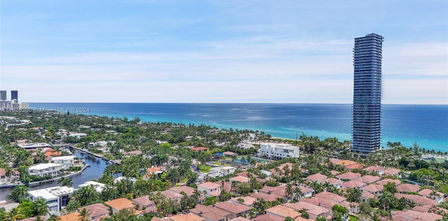 Condo in Sunny Isles Beach, Florida, 1 bedroom  № 1330693