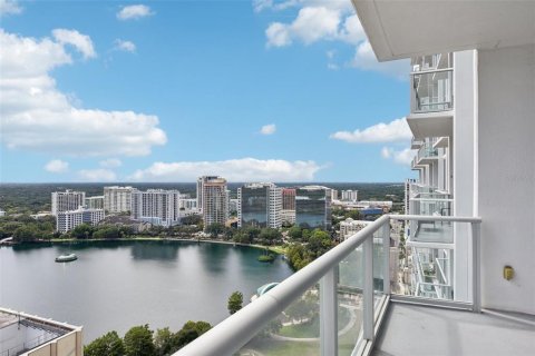 Condo in Orlando, Florida, 2 bedrooms  № 1342410 - photo 29