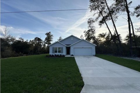 Villa ou maison à louer à Ocala, Floride: 4 chambres, 169.83 m2 № 1346806 - photo 1