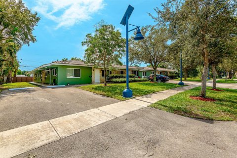 Купить коммерческую недвижимость в Лайтхаус-Пойнт, Флорида № 992040 - фото 29
