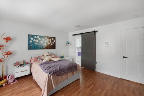 Casa en venta en Royal Palm Beach, Florida, 4 dormitorios, 261.24 m2 № 1100387 - foto 12