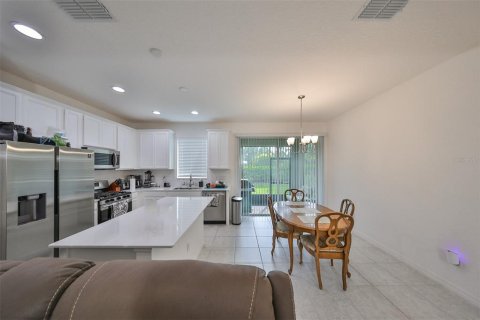 Touwnhouse à vendre à Apollo Beach, Floride: 3 chambres, 158.12 m2 № 1359254 - photo 6