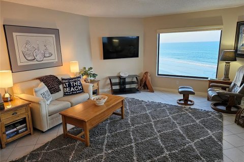 Condo in New Smyrna Beach, Florida, 1 bedroom  № 1382628 - photo 11