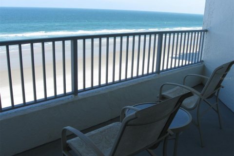 Condo in New Smyrna Beach, Florida, 1 bedroom  № 1382628 - photo 29