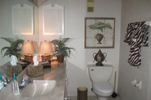 Condo in New Smyrna Beach, Florida, 1 bedroom  № 1382628 - photo 24