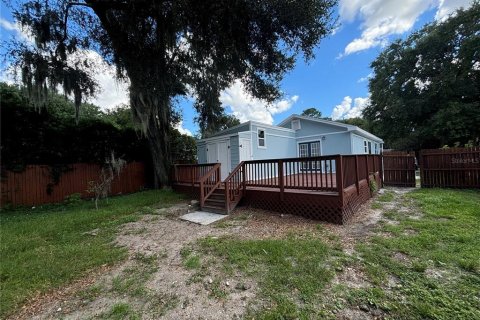 House in Tampa, Florida 4 bedrooms, 125.7 sq.m. № 1378146 - photo 21